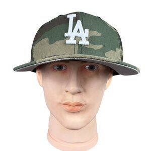 New Era Los Angeles Dodgers Camo Fitted Hat Size 7 1/8 Cotton Green & Brown